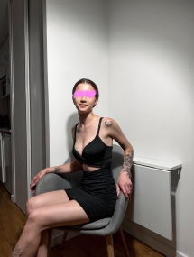 Cecile, 75017 Cecile, 75017