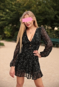 Caroline, 75002