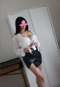 Vivienne, 75017 Vivienne, 75017